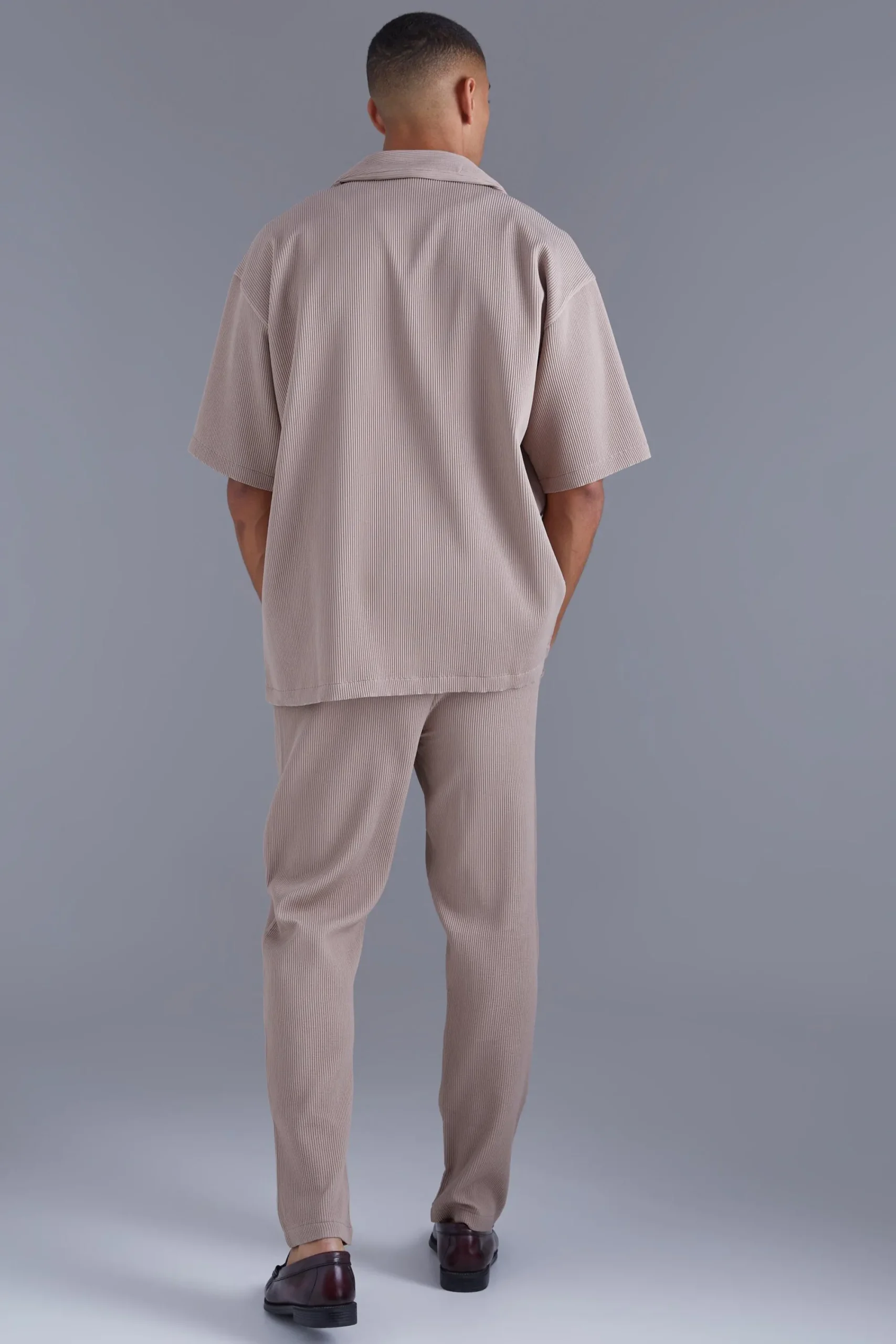 boohooMAN Slim Fit Pleated Trousers | UK| Trousers|Sets & Co-Ords