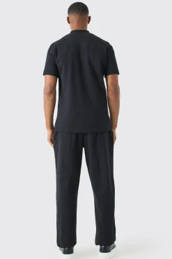 boohooMAN Slim T-shirt & Jogger Interlock Set | UK| Sets & Co-Ords