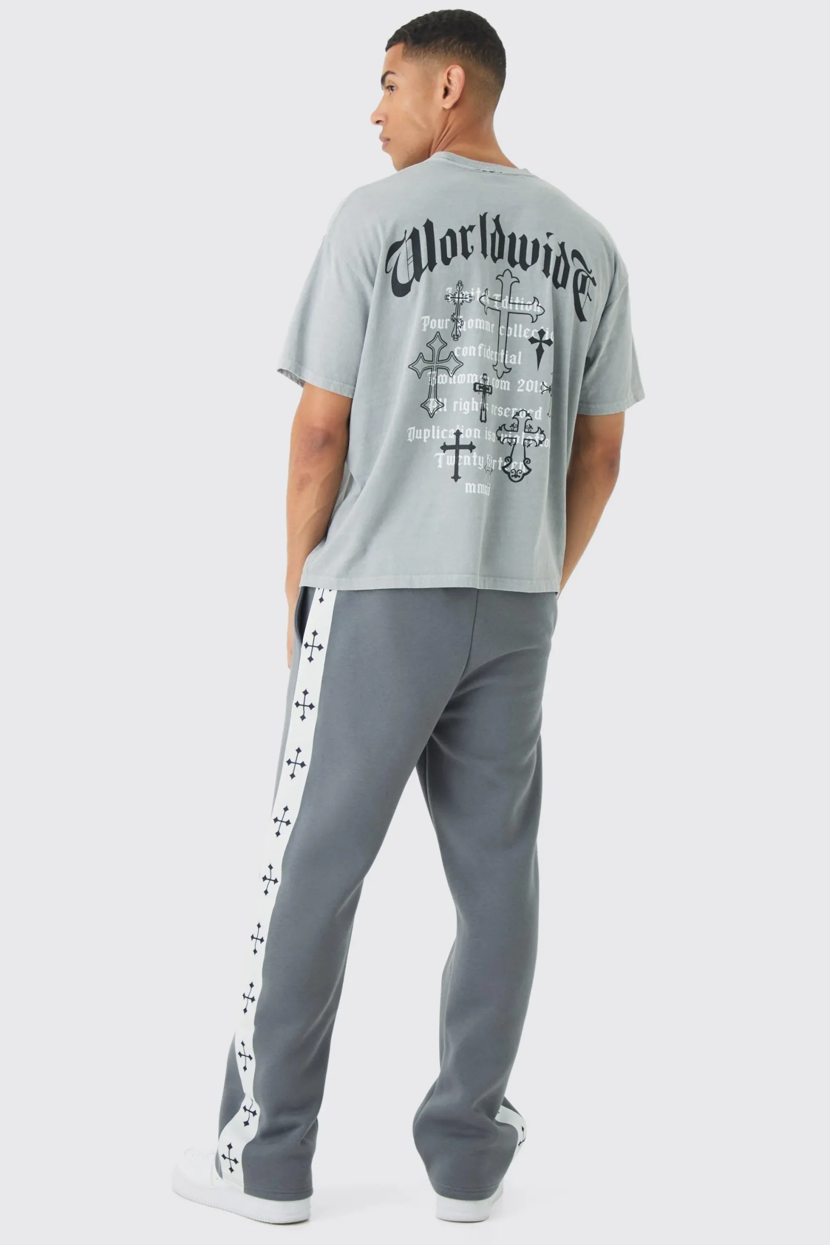 boohooMAN Straight Leg Cross Side Tape Jogger | UK| Trousers|Joggers