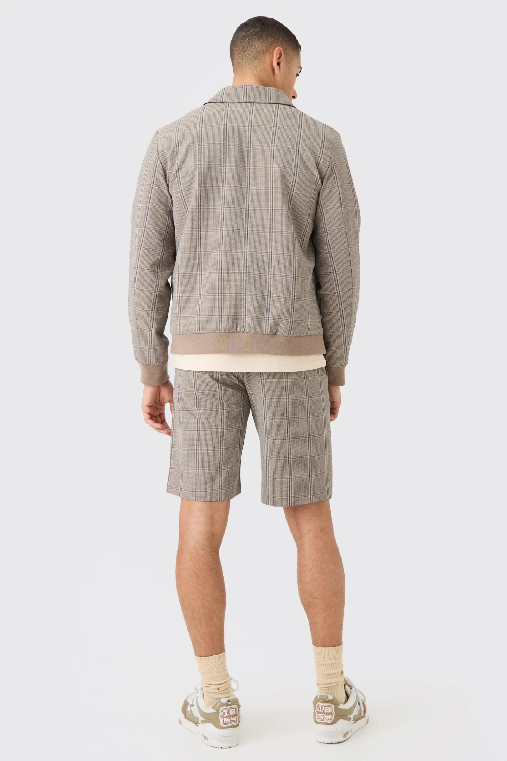 boohooMAN Stretch Textured Check Fixed Waist Shorts | UK| Suits & Tailoring