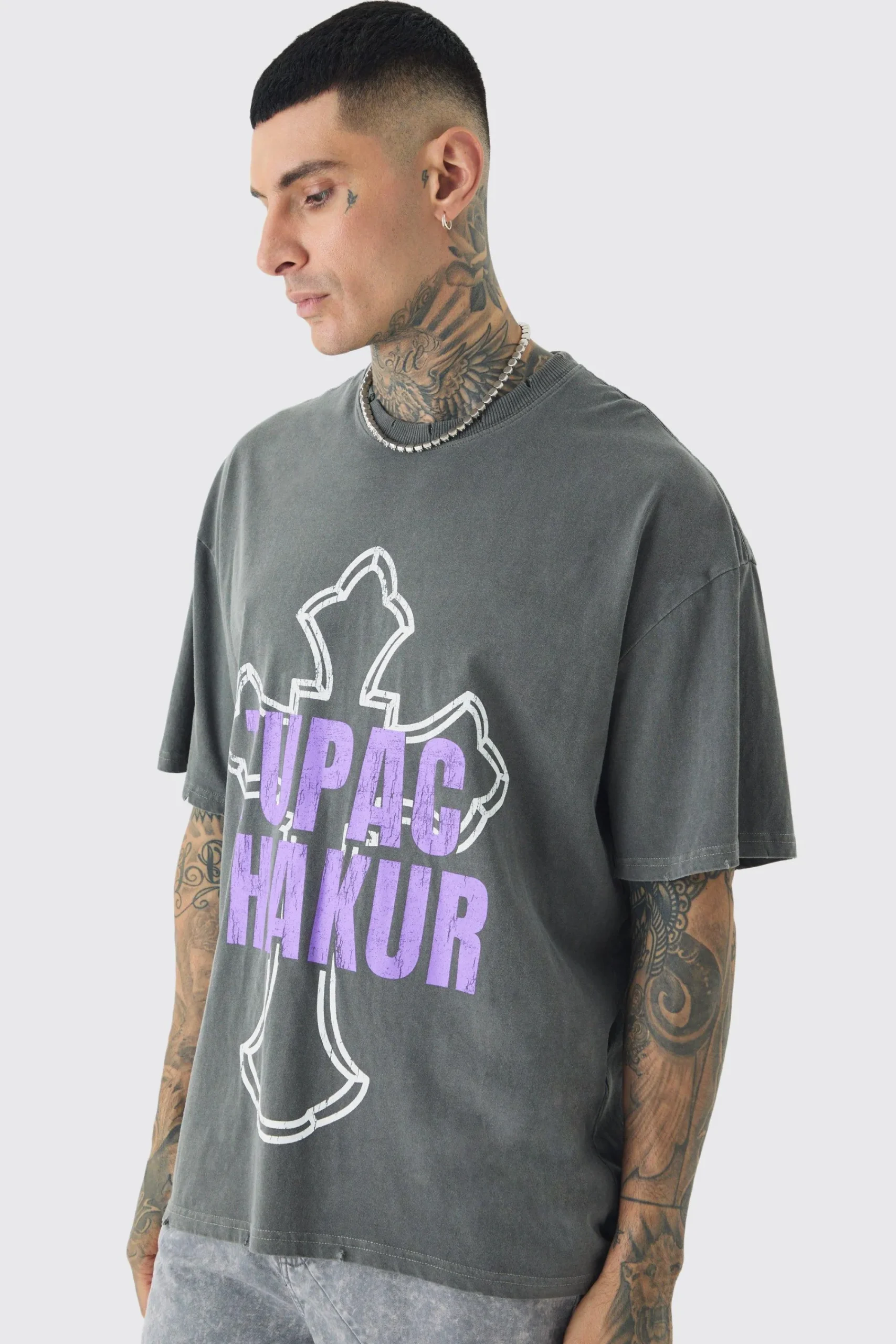 Tall 2 Pac Cross Printed License T-shirt In | UK^boohooMAN Outlet