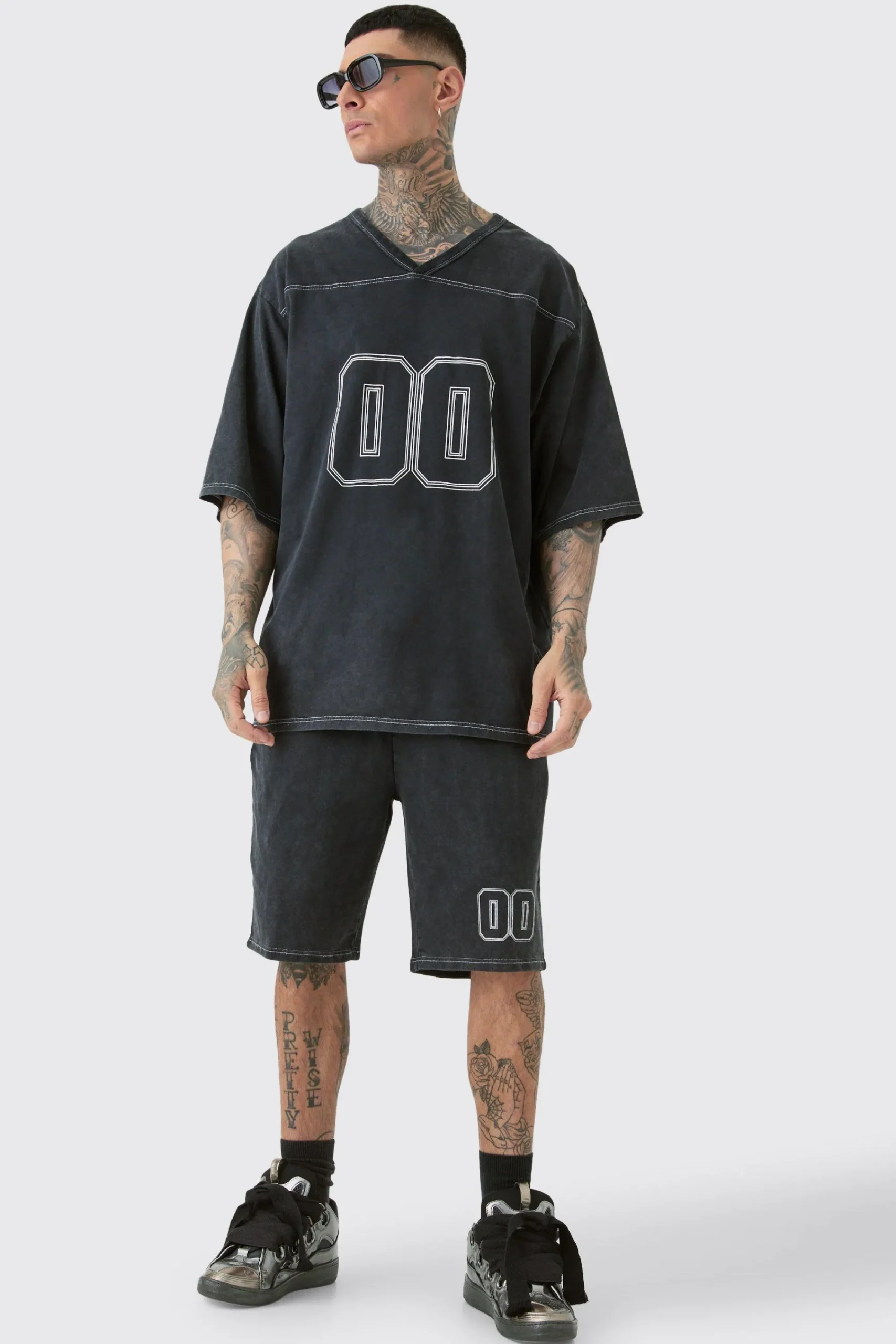 boohooMAN Tall Contrast Stitch Varsity T-shirt & Short Set | UK| Tracksuits