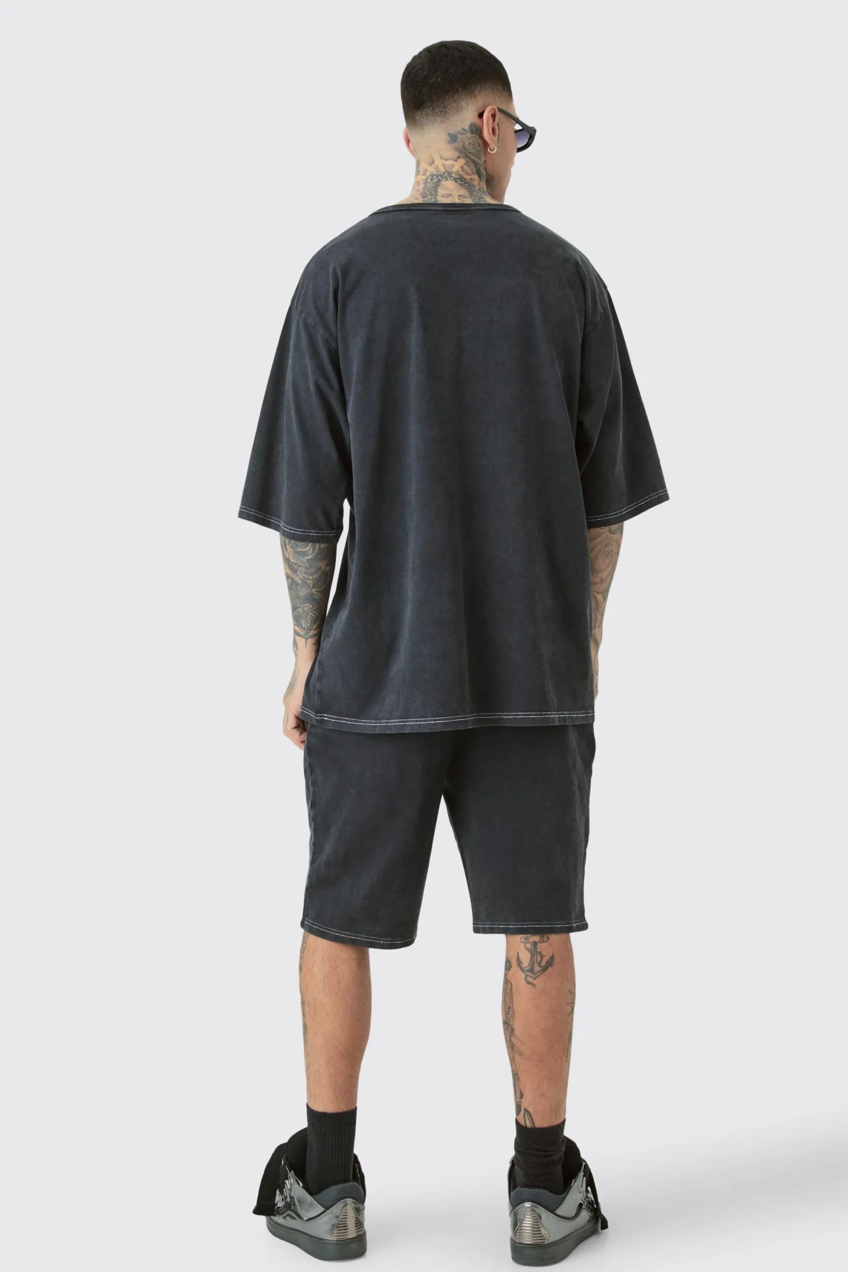 boohooMAN Tall Contrast Stitch Varsity T-shirt & Short Set | UK| Tracksuits