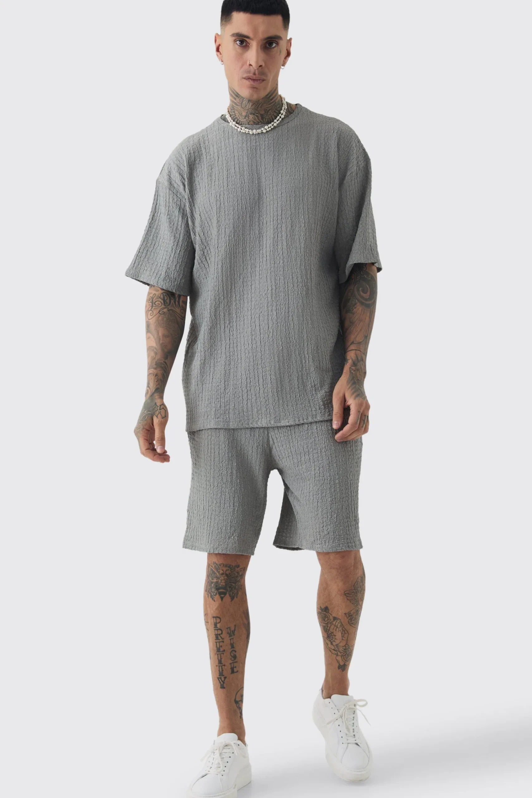 boohooMAN Tall Crinkle Textured T-Shirt & Short Set | UK| Sets & Co-Ords