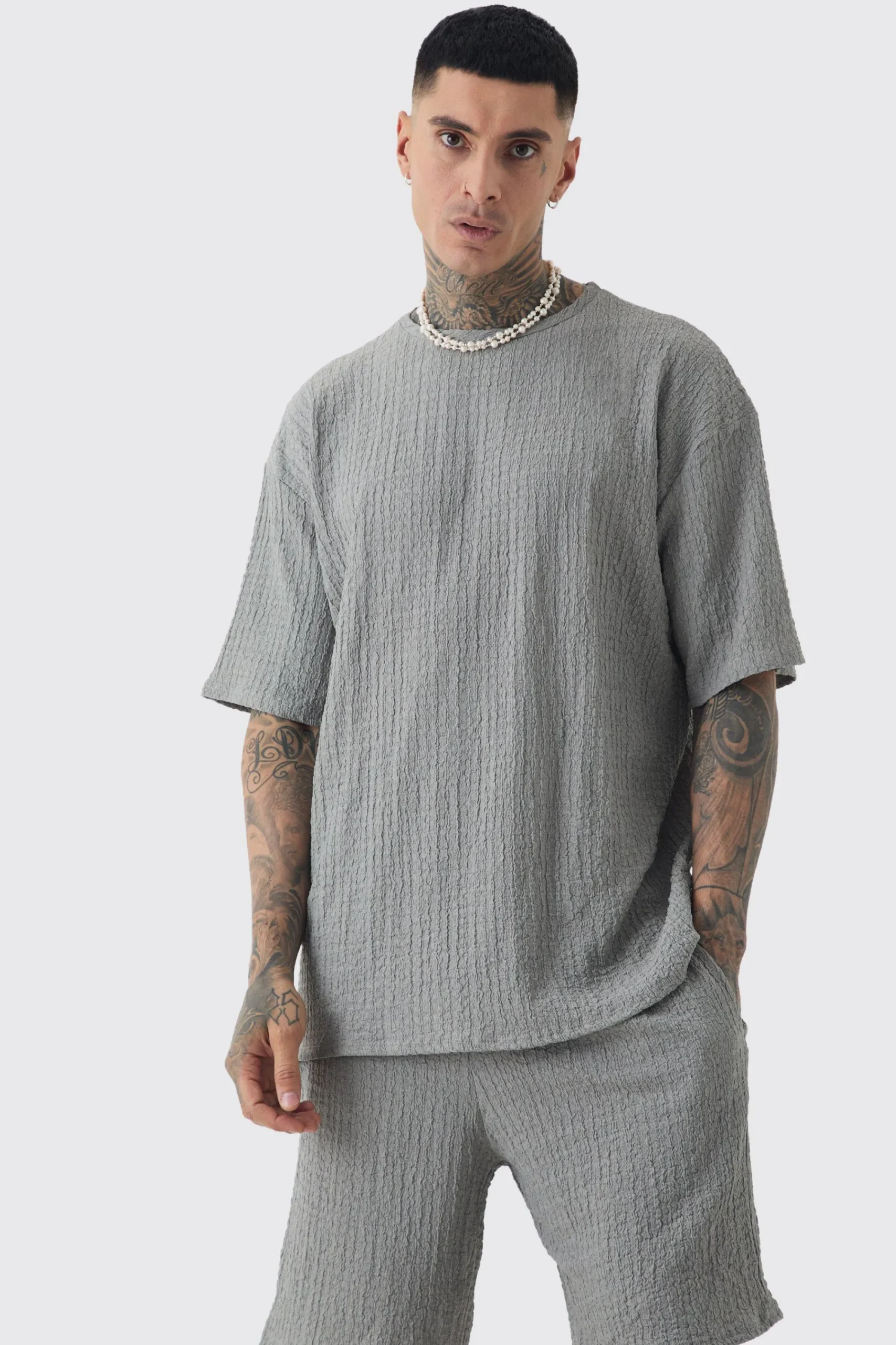 boohooMAN Tall Crinkle Textured T-Shirt & Short Set | UK| Sets & Co-Ords