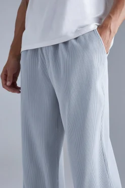 boohooMAN Tall Elastic Waist Relaxed Fit Pleated Trouser | UK| Trousers
