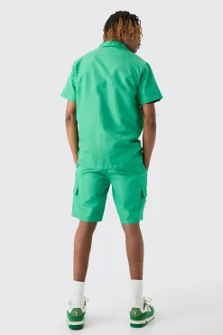 boohooMAN Tall Elasticated Waist Relaxed Nylon Man Cargo Short | UK| Shorts