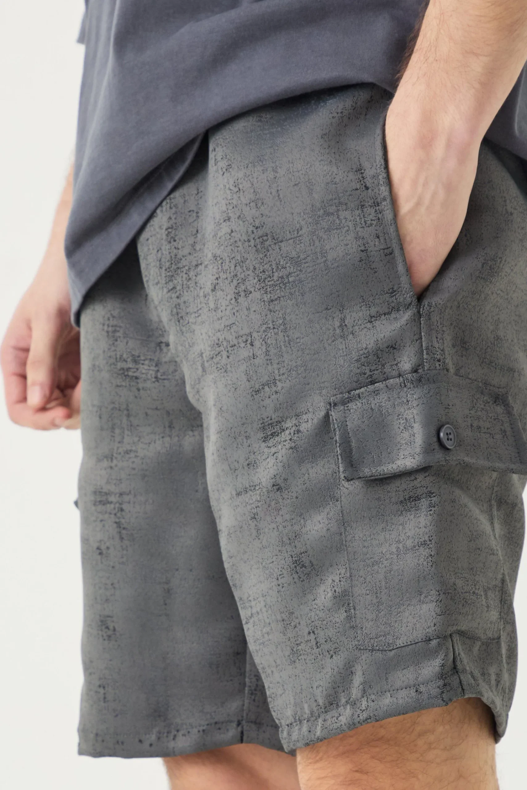 boohooMAN Tall Elasticated Waist Textured Cargo Short In | UK| Shorts