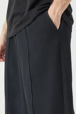 boohooMAN Tall Elasticated Waist Wide Leg Pleated Pintuck Seam Trouser | UK| Trousers