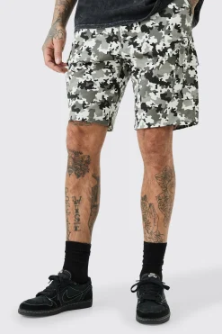 boohooMAN Tall Fixed Waist Camo Twill Cargo Short | UK| Shorts
