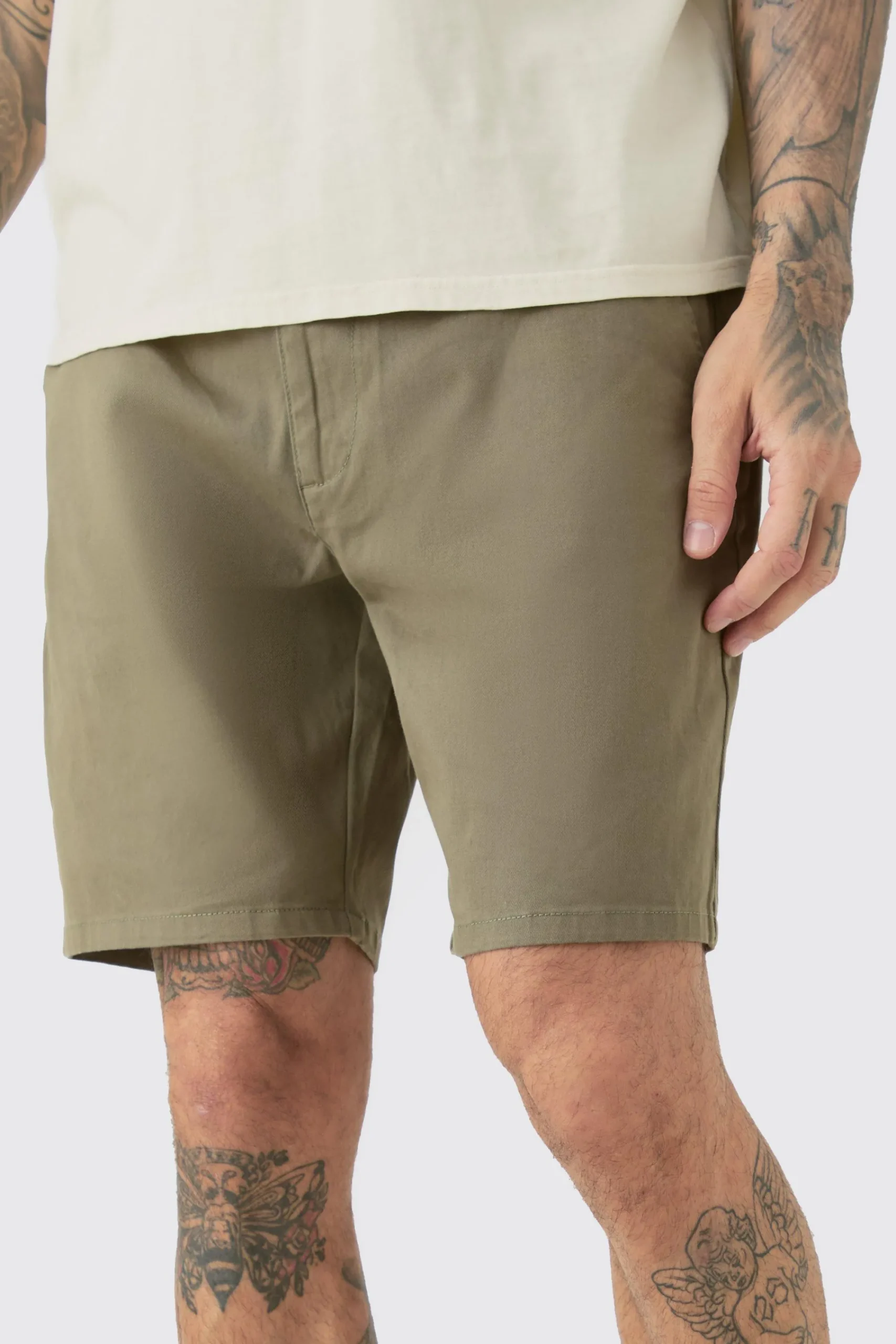boohooMAN Tall Fixed Waist Relaxed Fit Chino Shorts | UK| Shorts