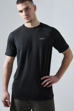 Tall Man Active Gym Raglan Regular Fit T-shirt | UK^boohooMAN Online