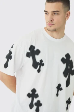 Tall Oversized Airbrush Cross Print T-Shirt | UK^boohooMAN