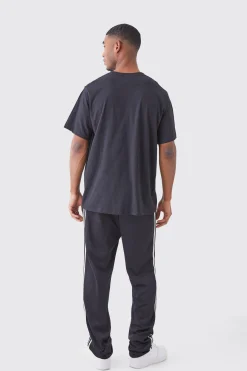 Tall Oversized Barbwire Chest Print T-shirt | UK^boohooMAN Sale