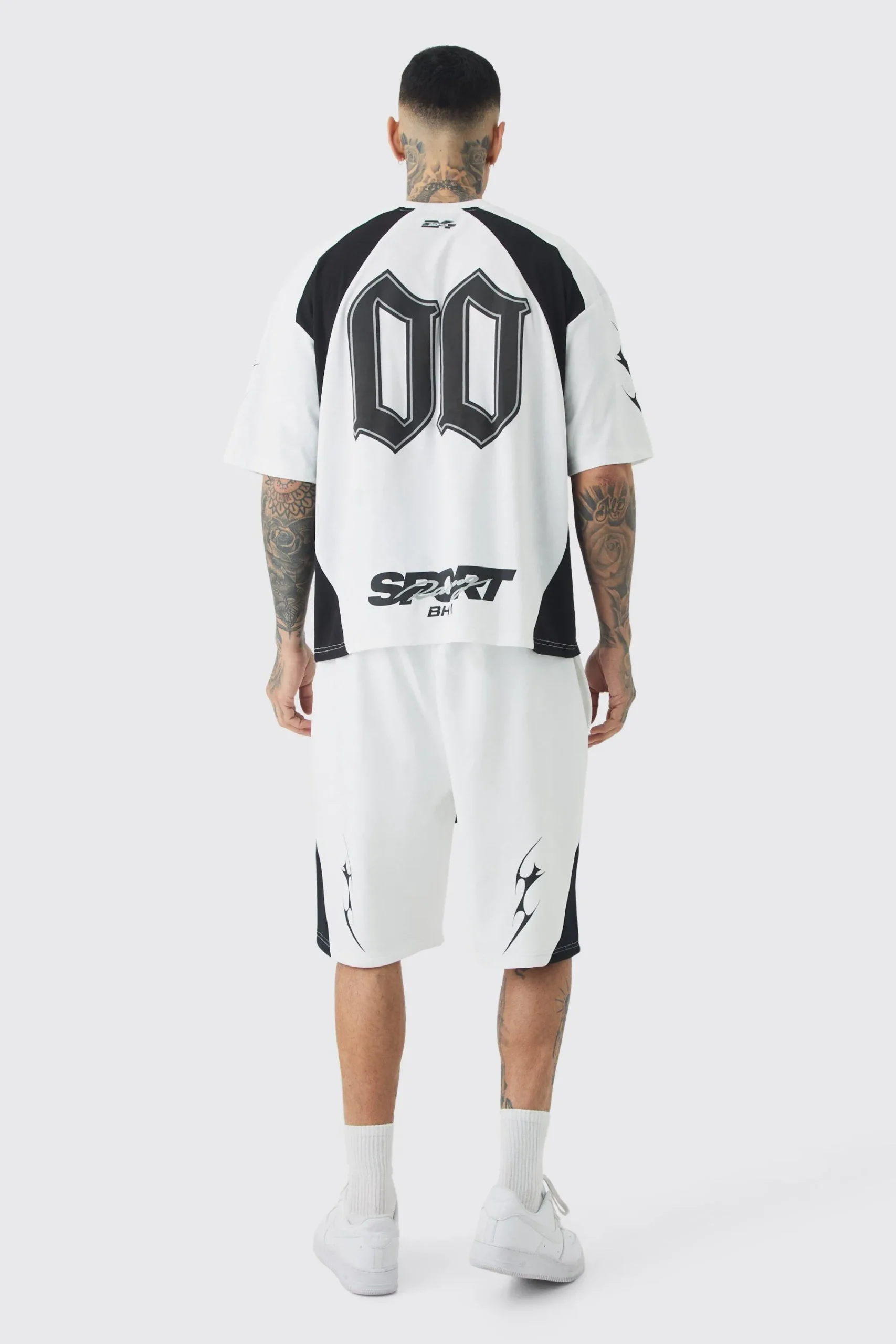 Tall Oversized Boxy Puff Print Moto Extended Neck Tshirt | UK^boohooMAN Outlet