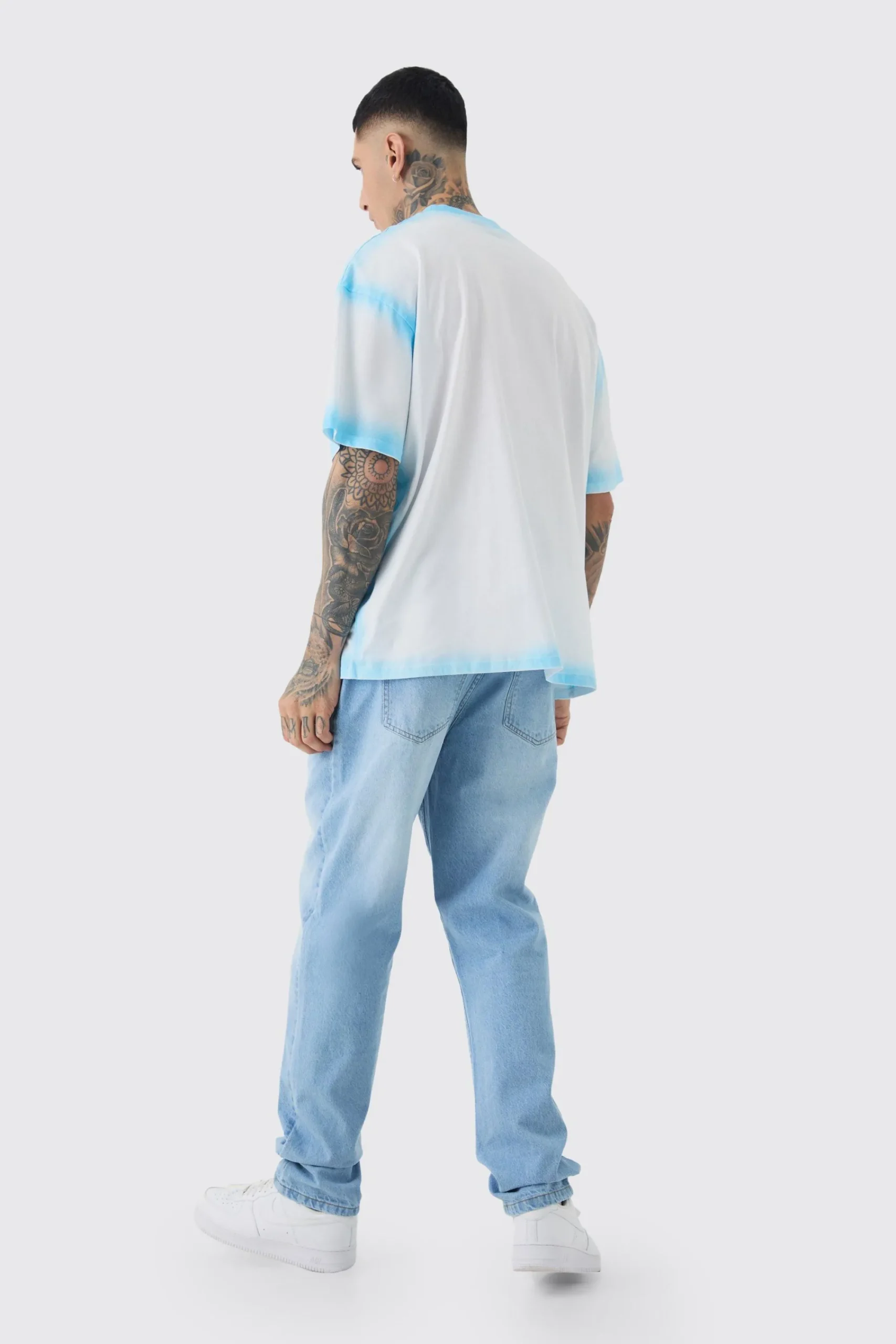 Tall Oversized Extended Neck Spray Wash T-shirt | UK^boohooMAN Online