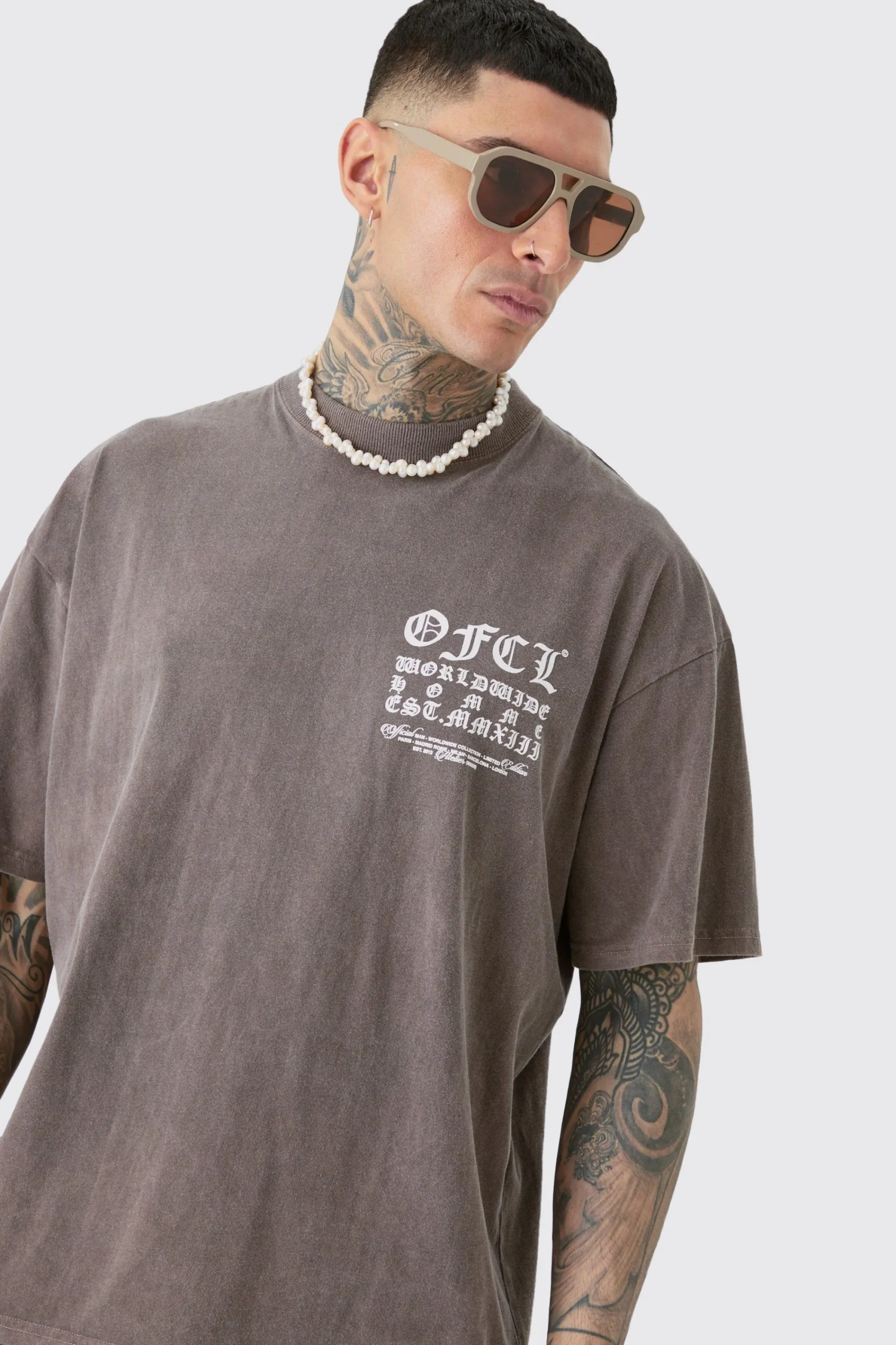 Tall Oversized Extended Neck Washed T-shirt | UK^boohooMAN