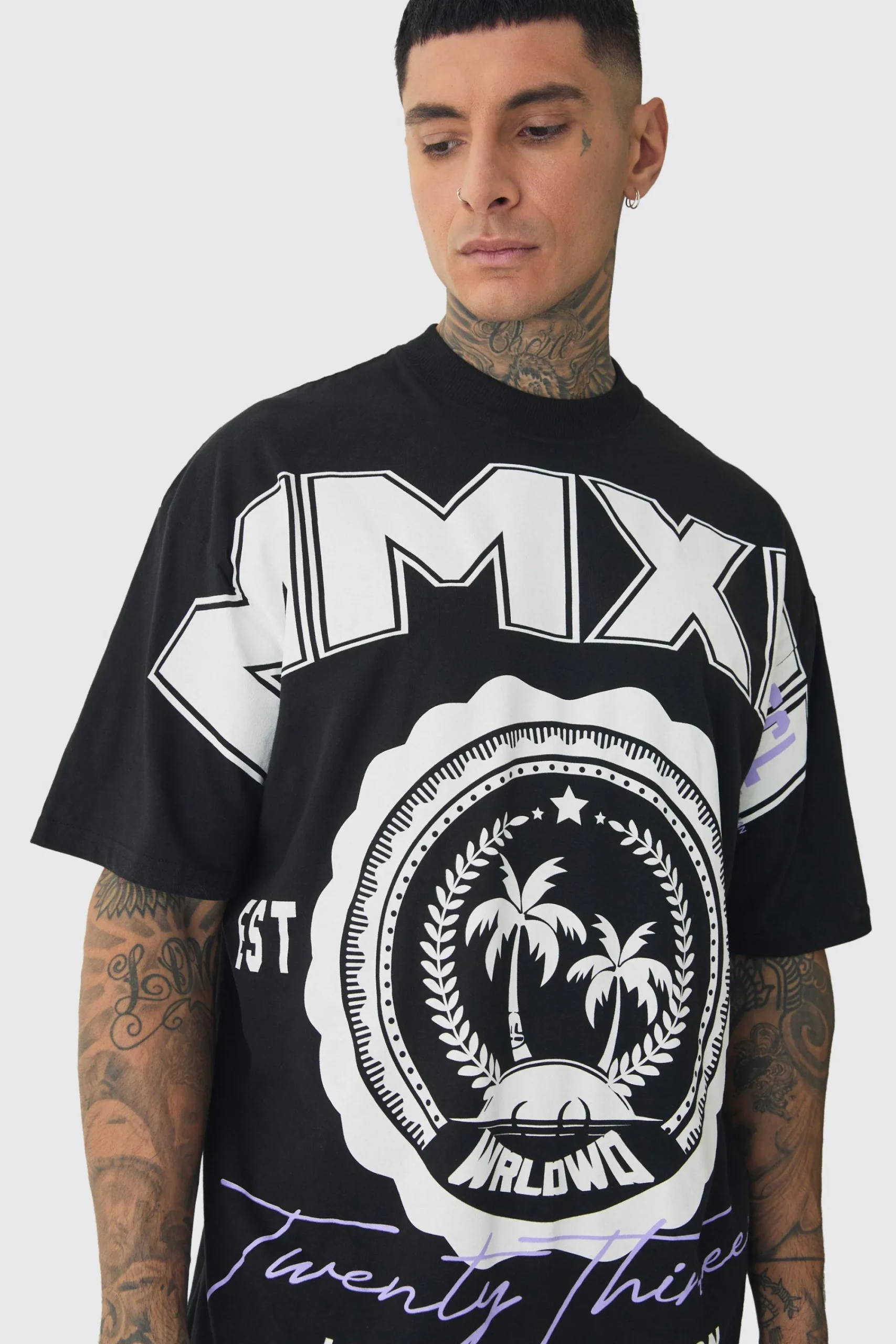 Tall Oversized Extended Neck MMXIII Large Scale Print T-Shirt | UK^boohooMAN New
