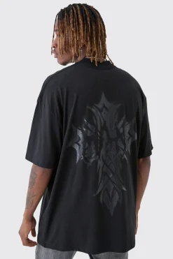 Tall Oversized Extended Neck Worldwide Gothic Cross Print T-Shirt | UK^boohooMAN Best