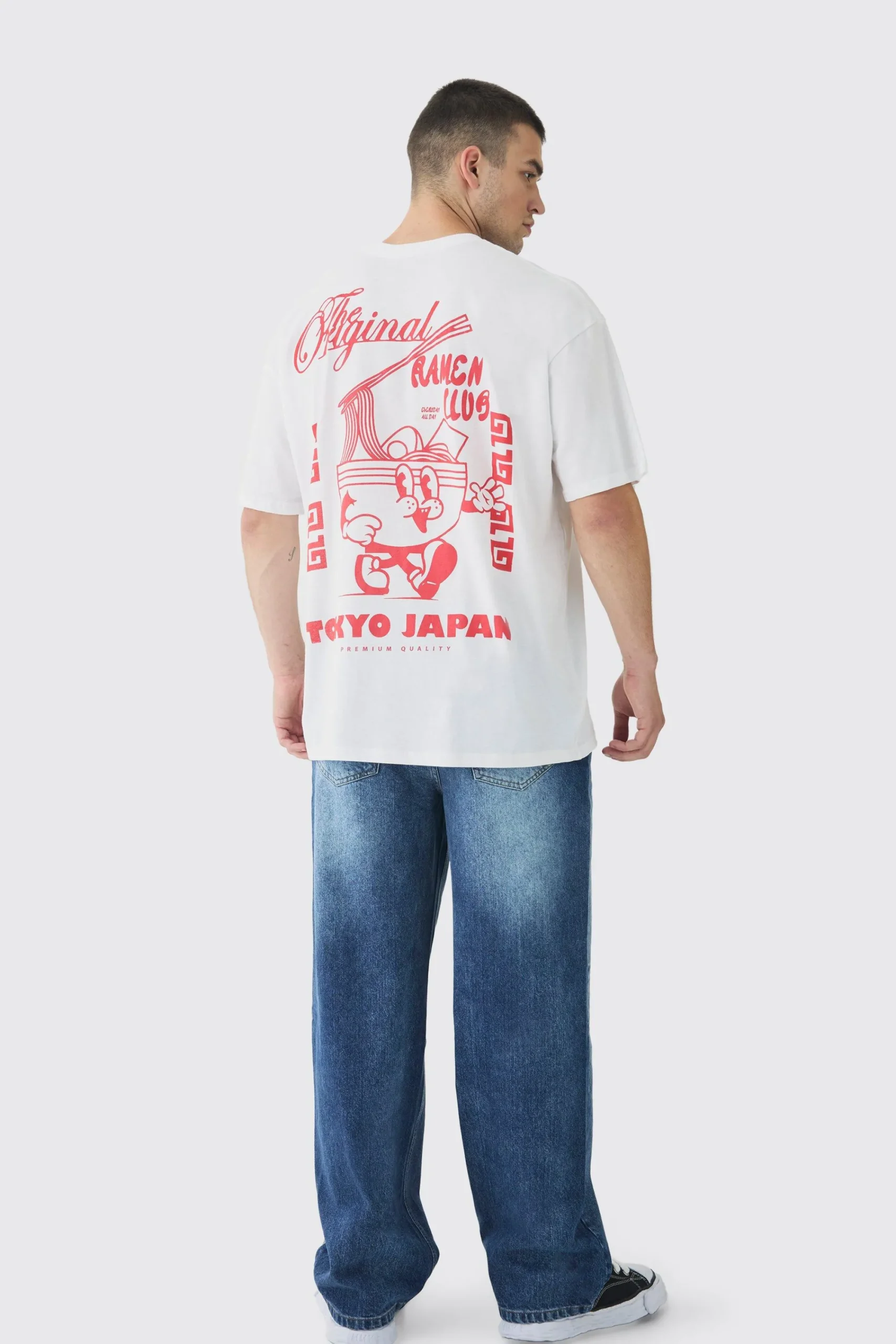 Tall Oversized Ramen Graphic T-Shirt | UK^boohooMAN