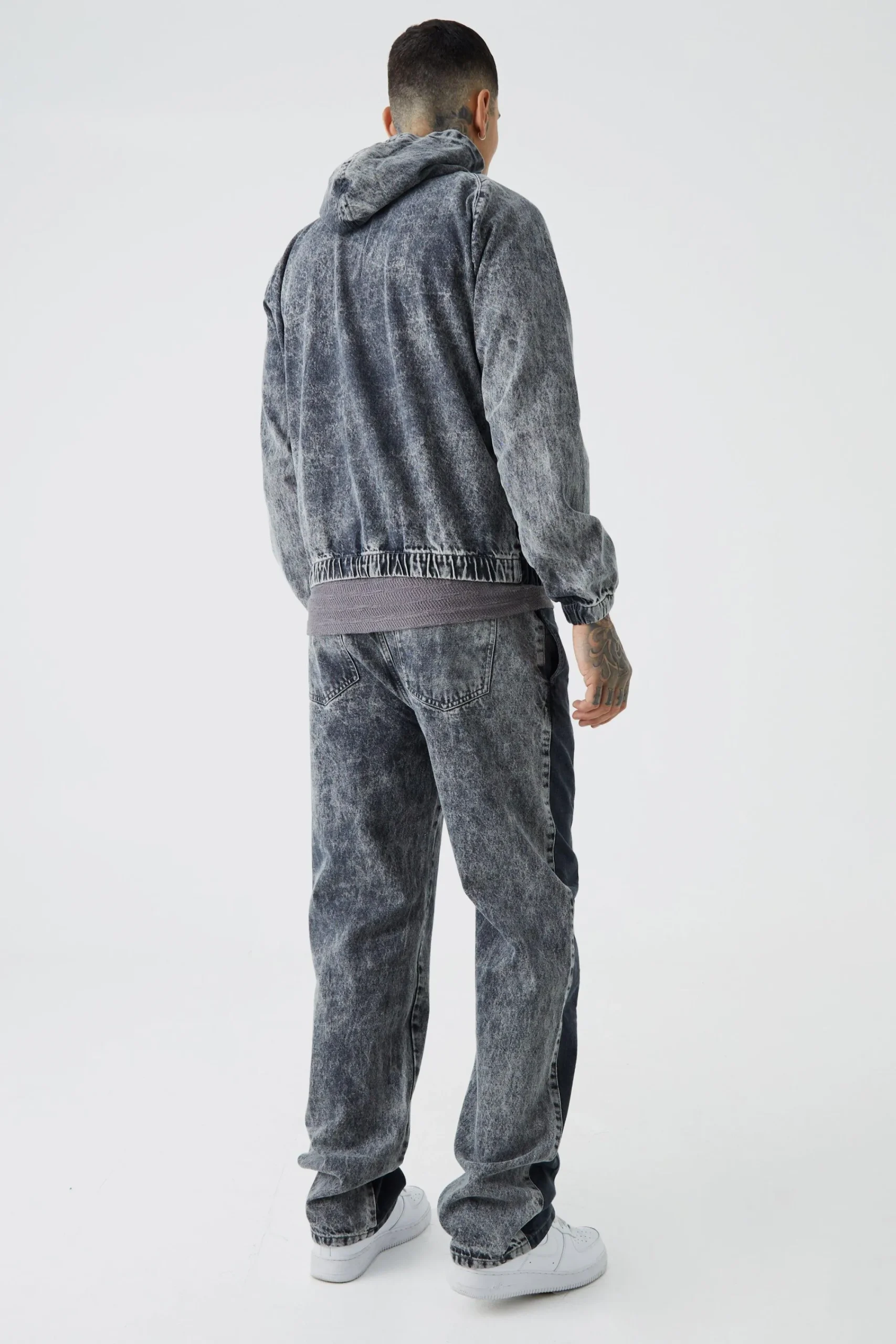 boohooMAN Tall Relaxed Fit Acid Wash Denim Jogger | UK| Trousers|Jeans