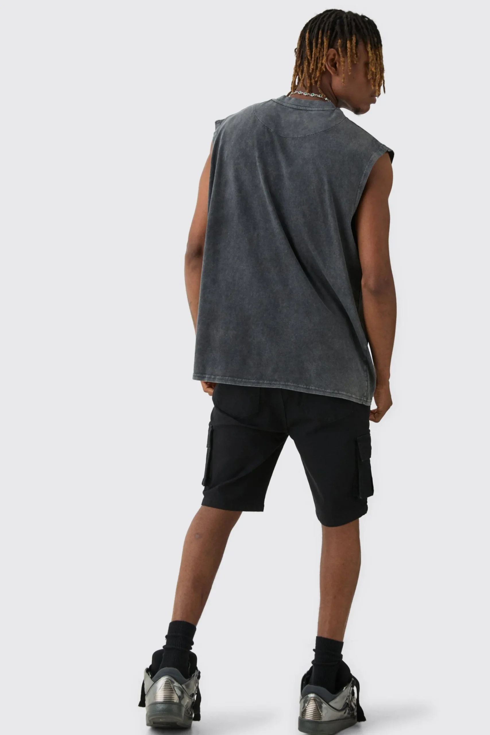 boohooMAN Tall Skinny Stretch Cargo Denim Shorts In Black | UK| Shorts