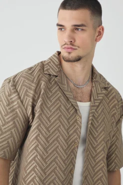 boohooMAN Tall Tonal Geo Revere Shirt | UK| Shirts