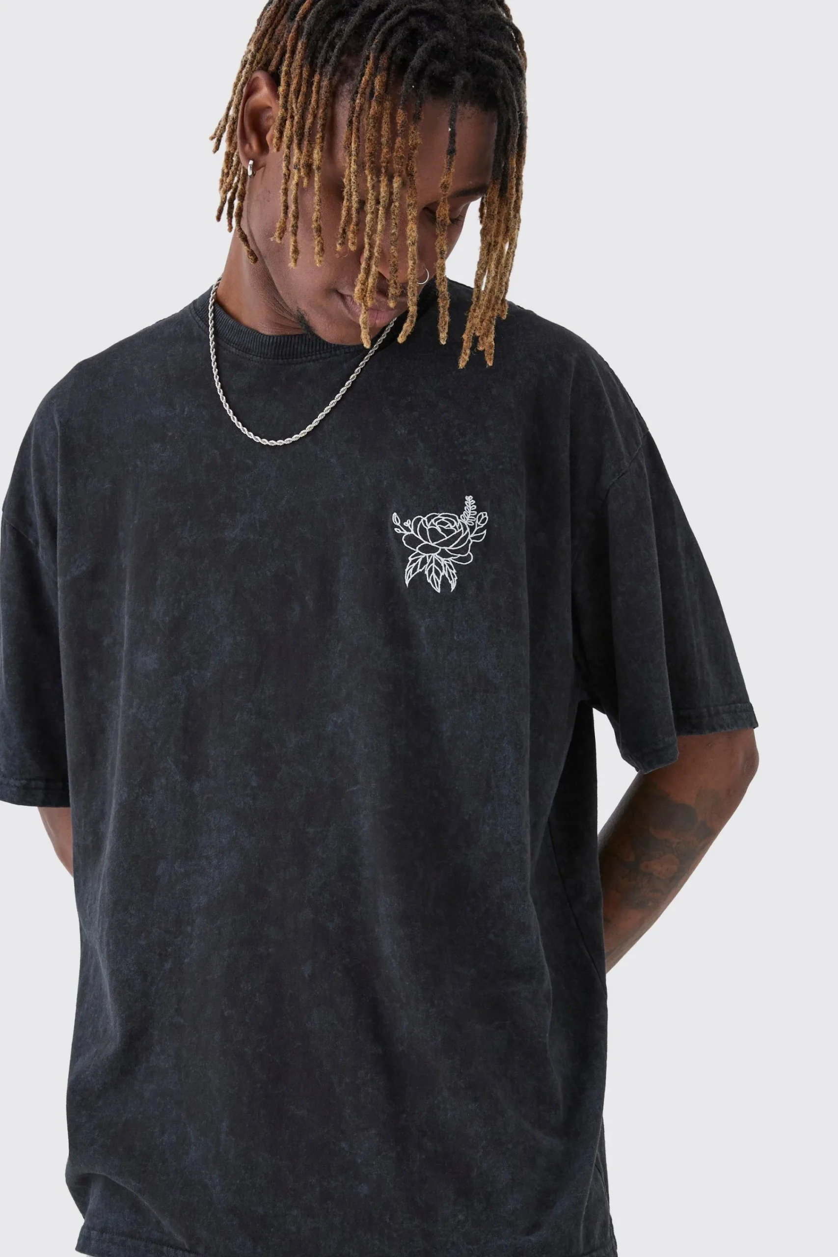 Tall Washed Floral Embroidered T-Shirt | UK^boohooMAN Sale