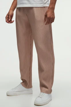 boohooMAN Tapered Fit Elasticated Waist Pleated Trouser | UK| Trousers