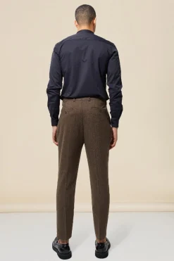 boohooMAN Tapered Fit Herringbone Suit Trousers | UK| Suits & Tailoring|Trousers
