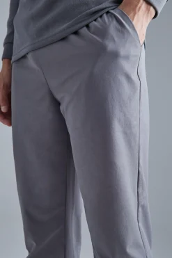 boohooMAN Technical Stretch Slim Trouser | UK| Trousers