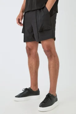 boohooMAN Technical Stretch Smart Pleat Short | UK| Shorts
