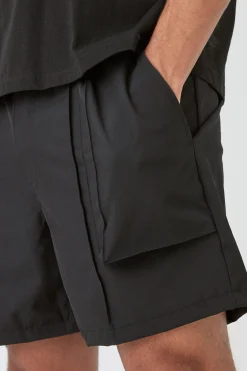 boohooMAN Technical Stretch Smart Pleat Short | UK| Shorts