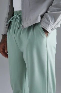 boohooMAN Technical Stretch Straight Trouser | UK| Trousers