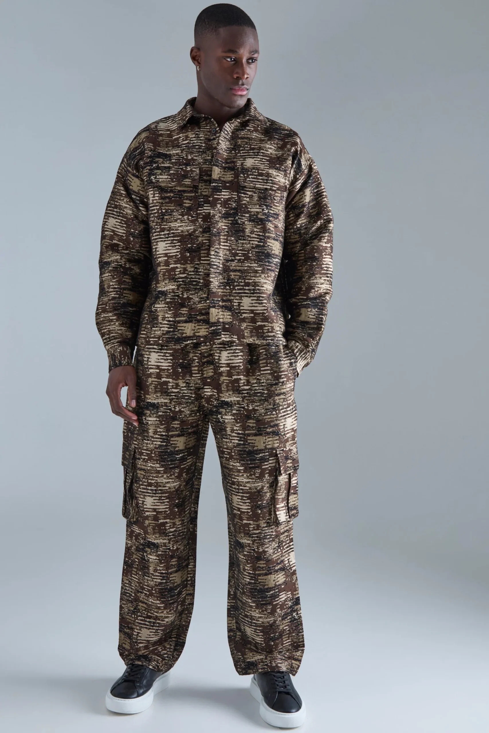 boohooMAN Textured Camo Patch Pocket Set | UK| Sets & Co-Ords