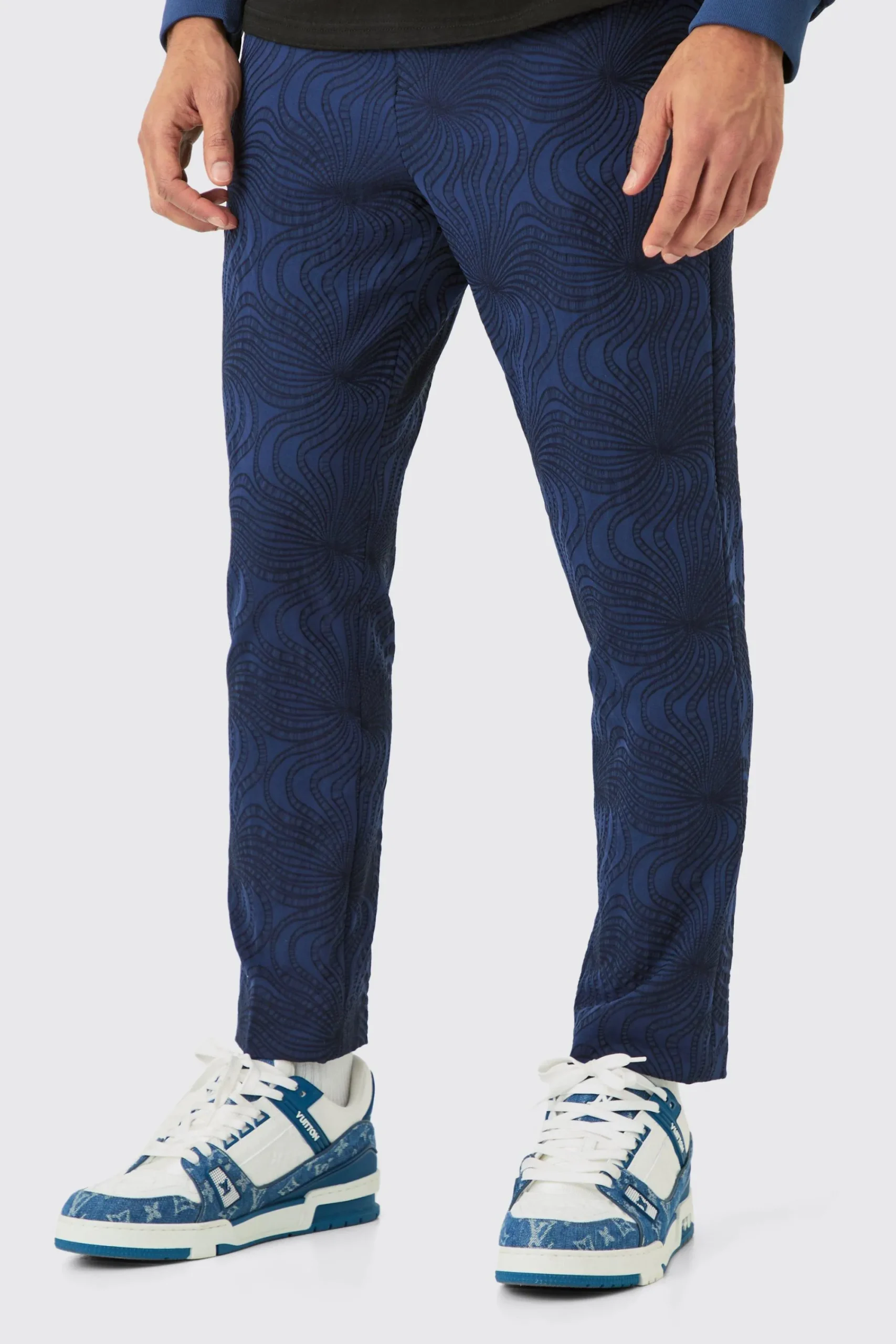 boohooMAN Textured Tailored Pintuck Tapered Trousers | UK| Suits & Tailoring