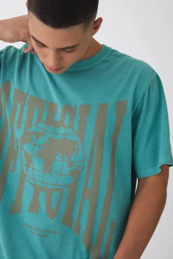 Washed Official Globe Print T-Shirt | UK^boohooMAN Discount