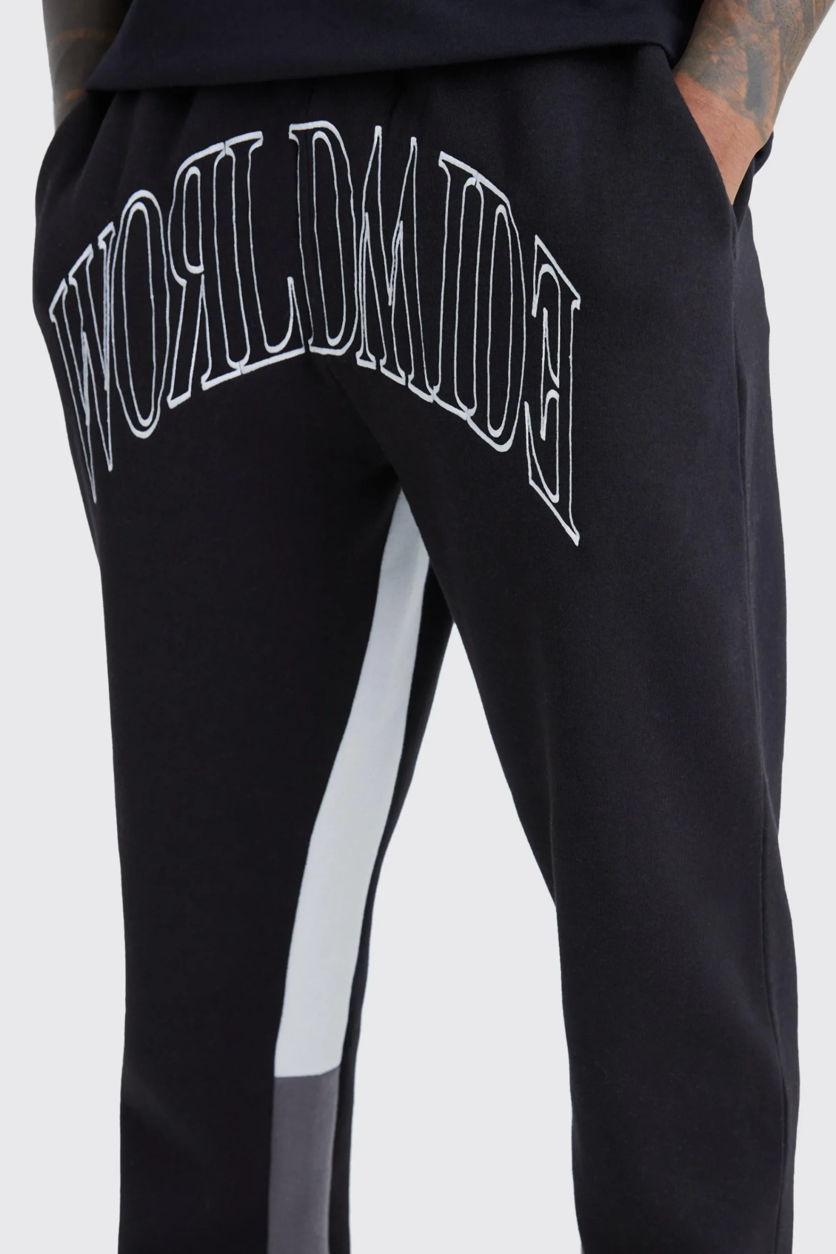 boohooMAN Worldwide Contrast Stitch Gusset Jogger | UK| Trousers|Joggers